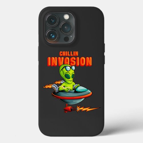 Alien chillin invasion iPhone 13 pro case