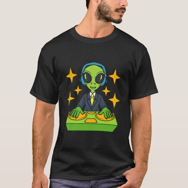 Alien Dj Disk Jockey T-Shirt (Front)