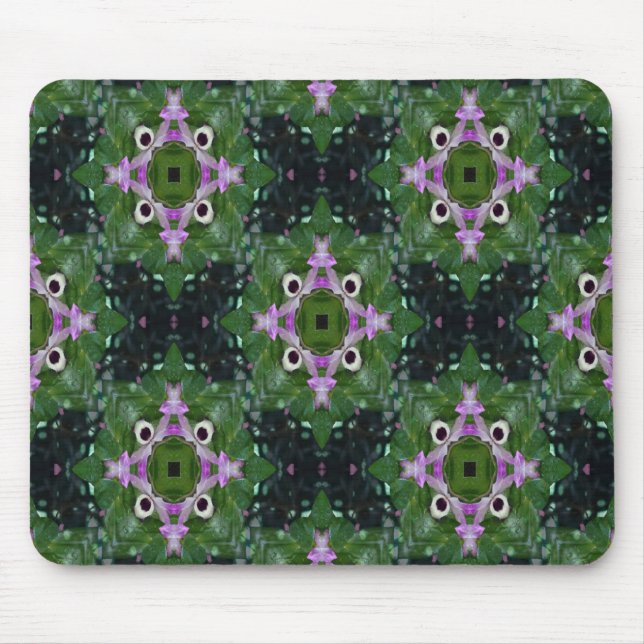 Alien Eyes.... Mouse Pad (Front)