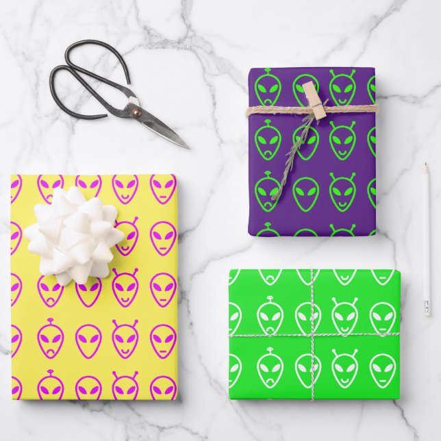 Alien Faces Trio Wrapping Paper Sheets (Front)