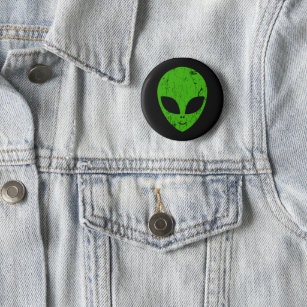 alien green head ufo science fiction extraterrestr button