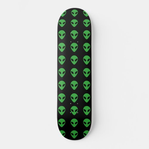 Alien Head Skateboard