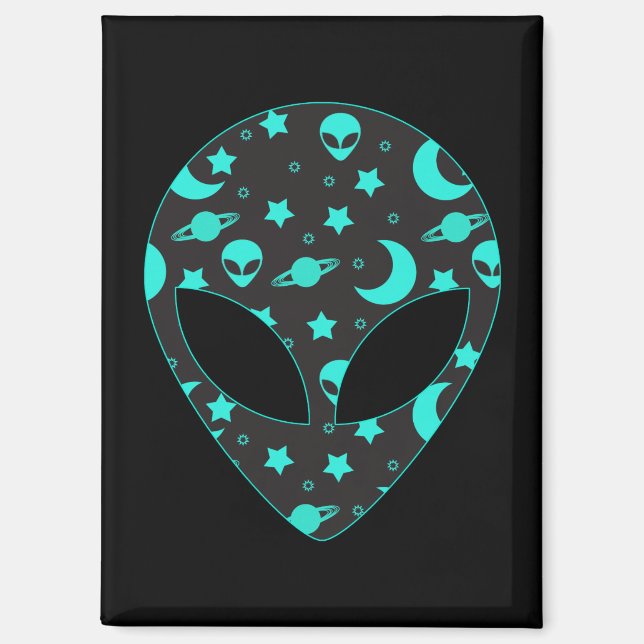 Alien Head Space Pattern Design Magnet (Front)