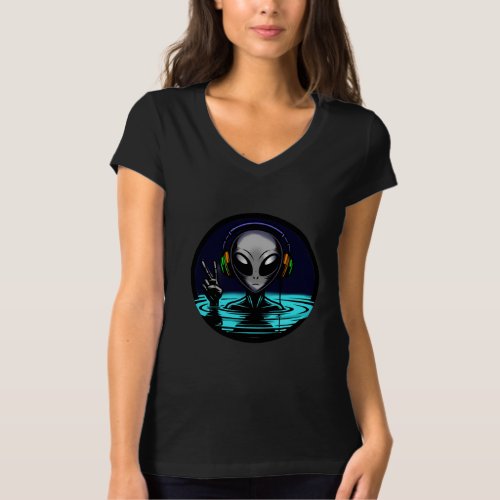 Alien Headphones giving Peace Sign  T_Shirt