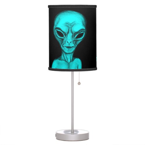 Alien  I want to believe Table Lamp