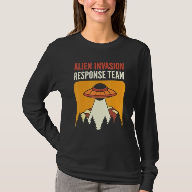 Alien Invasion Response Team Aliens UFO T-Shirt (Front)