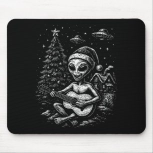 Alien Loves Christmas  Mouse Pad