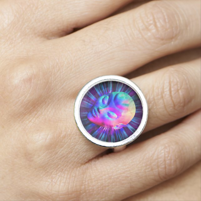 Alien Psychedelic Meditation Ring (In Situ)