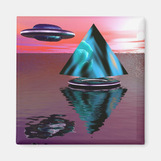 Alien ship and pyramid magnet