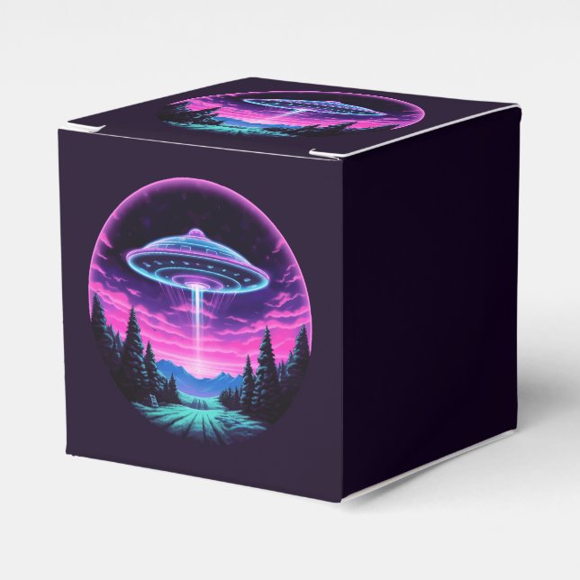 Alien Spaceship Retro Futuristic Favor Boxes (Front Side)