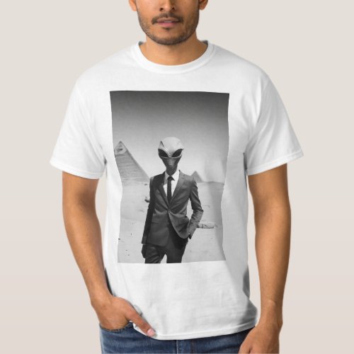 Alien Suited Up at Giza Pyramids T_Shirt