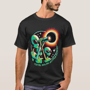 Alien Total Solar Eclipse 4.08.2024 Apparel T-Shirt