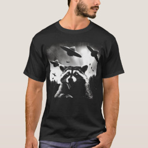 Alien UFO Funny Raccoon UAPs T-Shirt