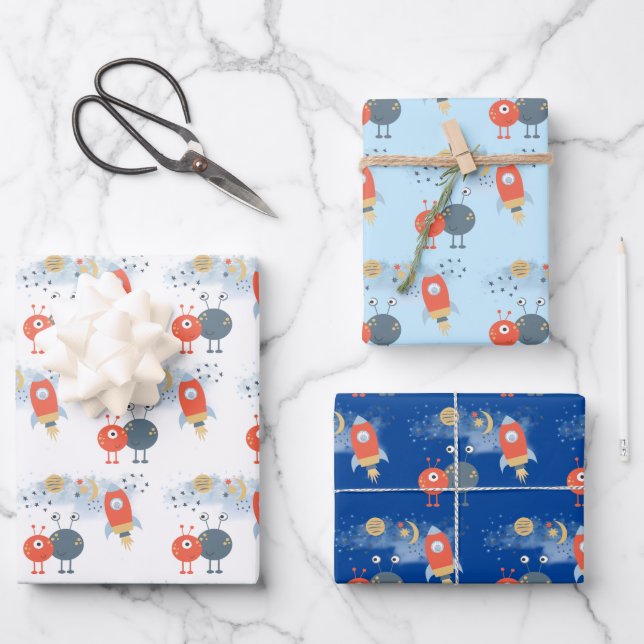 Aliens Spaceships Boy Birthday White Blue Wrapping Paper Sheets (Front)