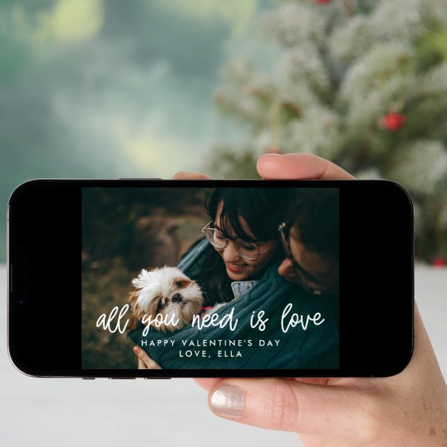 All you need is love Valentine's day photo card (Front Digital)