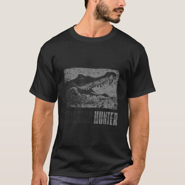 Alligator Hunter Outdoor Gator Hunting Gift Tee (Front)