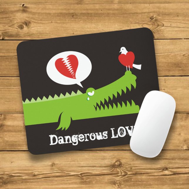 Alligator in Love Mouse Pad (Creator Uploaded)
