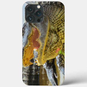 Alligator portrait. Face to face iPhone 13 Pro Max Case