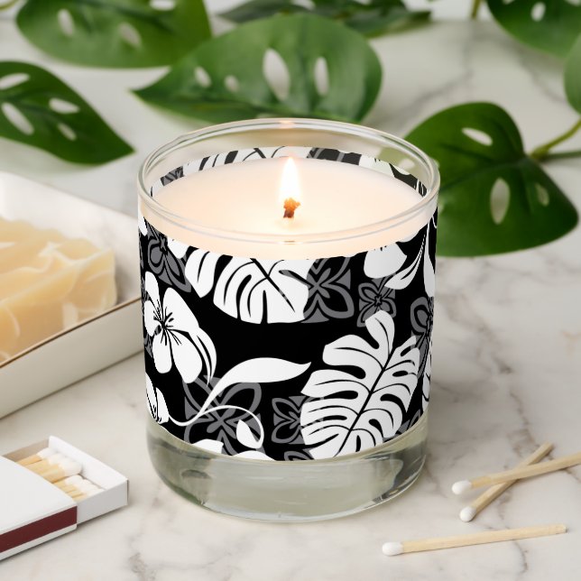ALOHA FRIDAY (BLACK) SCENTED CANDLE (Lit)