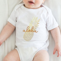 Aloha Gold Pineapple Holiday