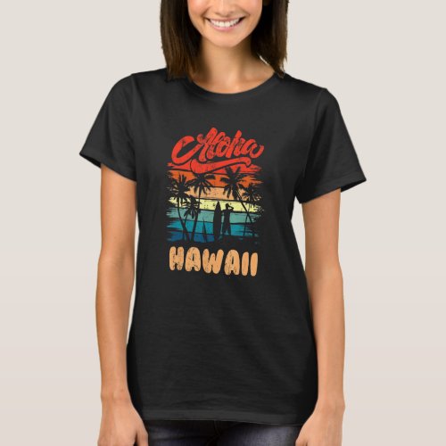 Aloha Hawaii Island Surfboard Surf Beach Retro Vin T_Shirt