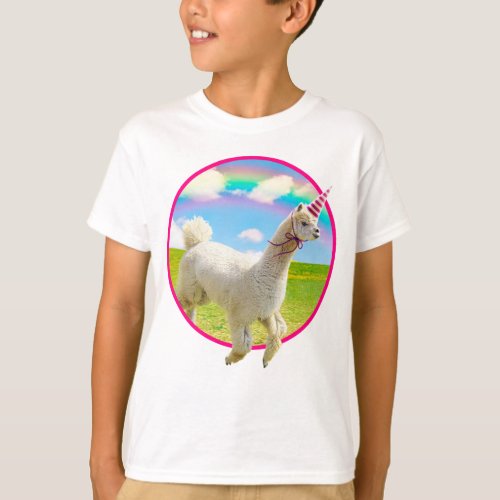 Alpaca Unicorn Under Rainbow Sky T_Shirt
