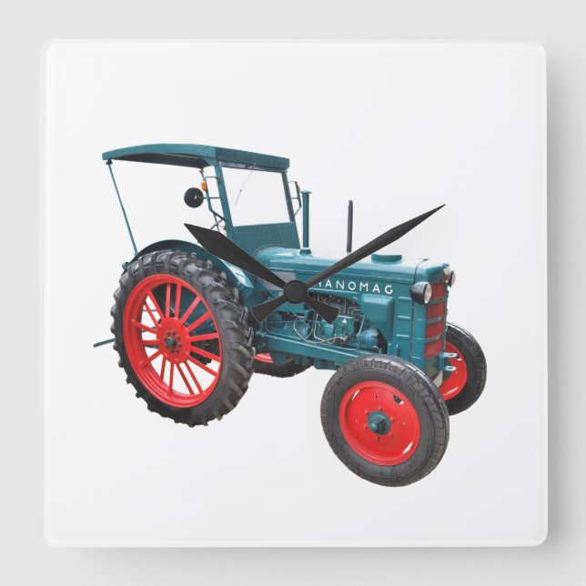 Alter Traktor Square Wall Clock (Front)