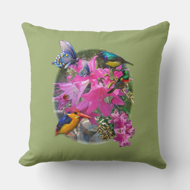 Amaryllis-flower Garden meeting Throw Pillow (Front)