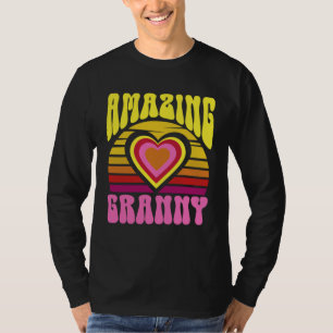 Amazing Granny Cute Sunset Hearts Mother s Day Ret T-Shirt