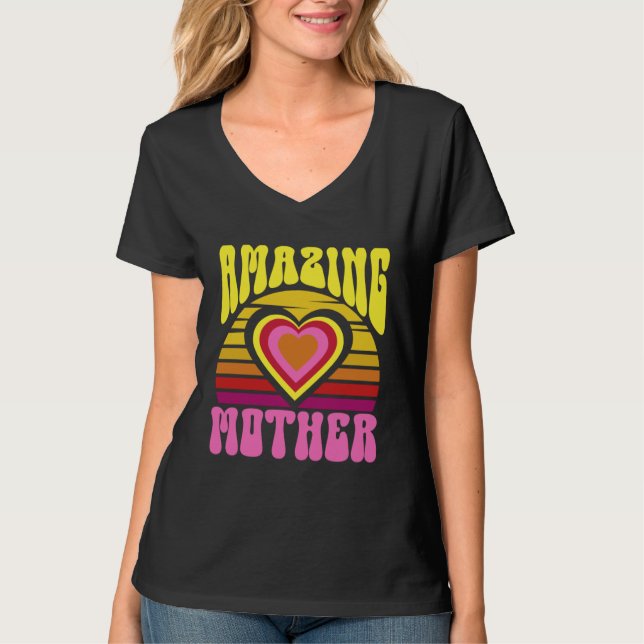 Amazing Mother Cute Sunset Hearts Mother s Day Ret T-Shirt (Front)