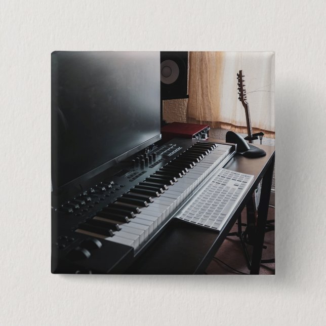 Amazing Piano Button (Front)