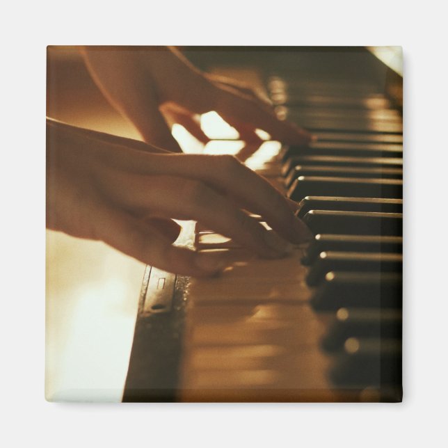 Amazing Piano Design Magnet (Front)