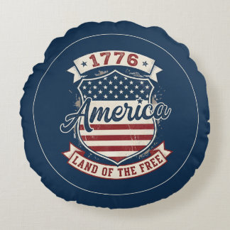 America 1776 Patriotic Shield Land of the Free Round Pillow