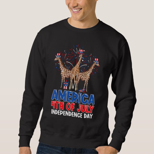 America Giraffes American Flag Indepedence Day 4th Sweatshirt (Front)