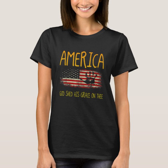 America God Shed His Grace on Thee 4th of July Men T-Shirt (Front)