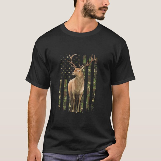 American Camo Flag Big Buck Hunting Riffle Camp De T-Shirt (Front)