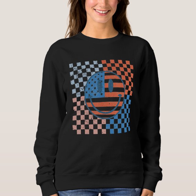 American Checkered Flag Smile Face Retro 4th Of Ju Sweatshirt (Front)