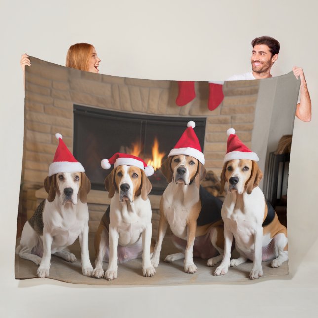 American English Foxhound Fireplace Christmas Fleece Blanket (In Situ)