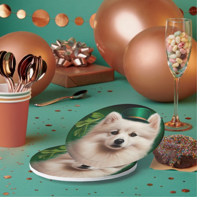 American Eskimo dog in St. Patrick's Day Dress Paper Plates (Multi)