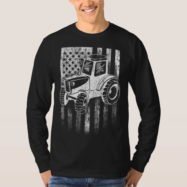 American Farmer USA Flag Farm Tractor Distressed T-Shirt (Front)