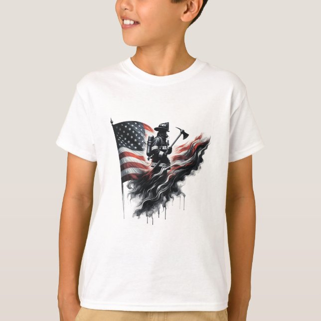  American firefighter.Flag of the United States. T-Shirt (Front)