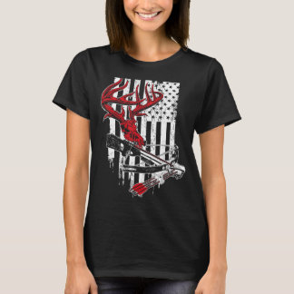 American Flag Archery Bow Hunting  Deer Skull Cros T-Shirt