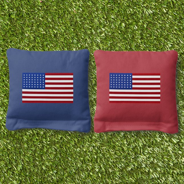 American Flag Cornhole Bags (Grass)