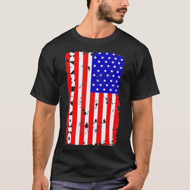 American Flag Ham Radio 90s Radio Connectivity T-Shirt (Front)