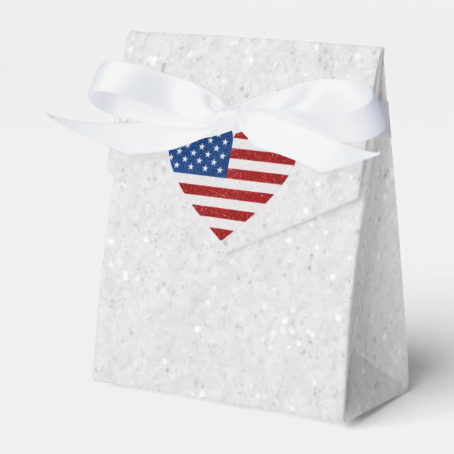 American Flag Heart July 4th Favor Boxes (Front Side)