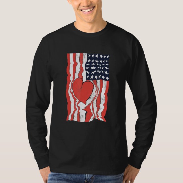 American Flag Heart Patriotic America T-Shirt (Front)