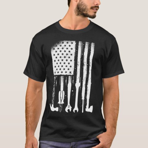 American Flag Mechanic Tools Proud Craftsman USA T_Shirt