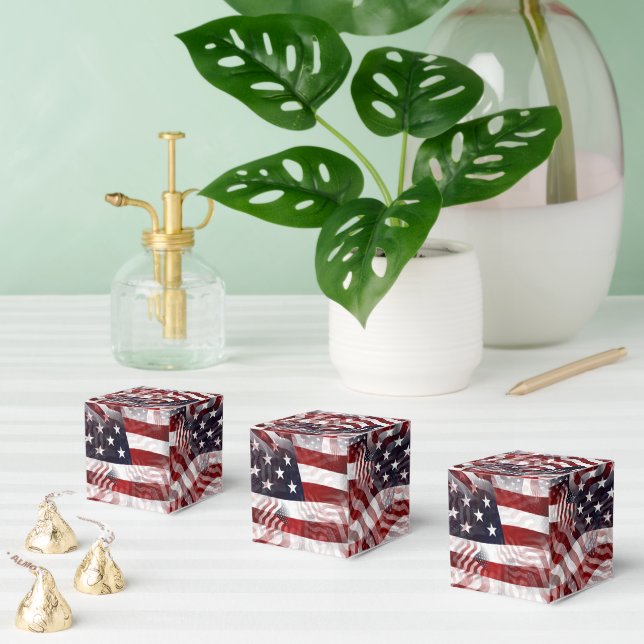 American Flag Red White Blue Stripes Stars Pattern Favor Boxes (Multiple)