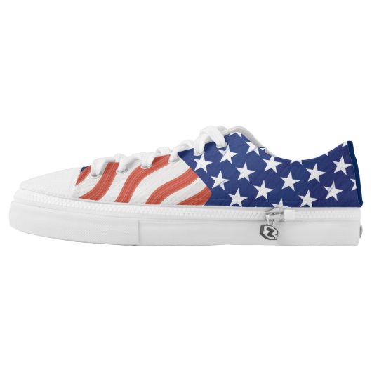 American Flag Stars and Stripes Low-Top Sneakers (Left Shoe Outside)