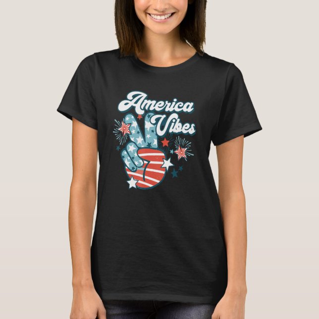 American Flag USA 4th of July Independence Day Pat T-Shirt (Front)